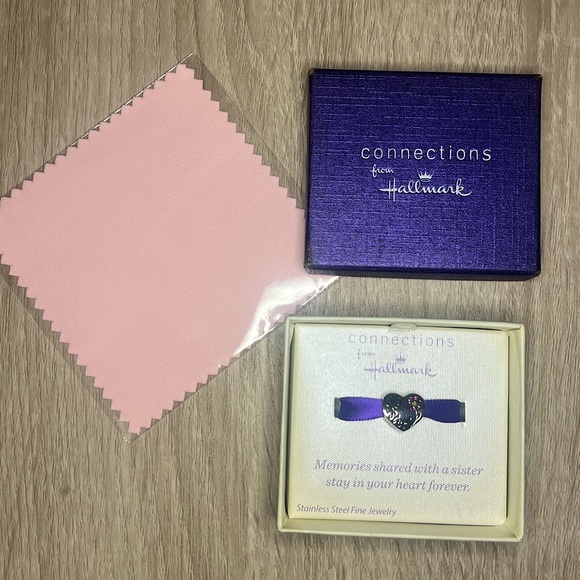 Connections From Hallmark Crystal Flower Sister Heart Charm, Jewelry, New In Box - Picture 1 of 10